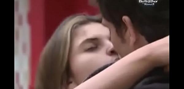  Elieser e Cacau se Beijando - BBB